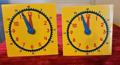 2  Table Teaching Telling Time Clocks  Movable Hands Children  Home School 5'' 