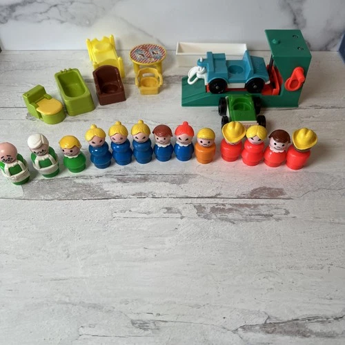 Vintage Little People Play Family house Furniture figures accessories Garage lot