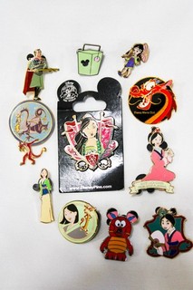 VINTAGE DISNEYLAND MULAN MIXED 12 PIN LOT RARE!