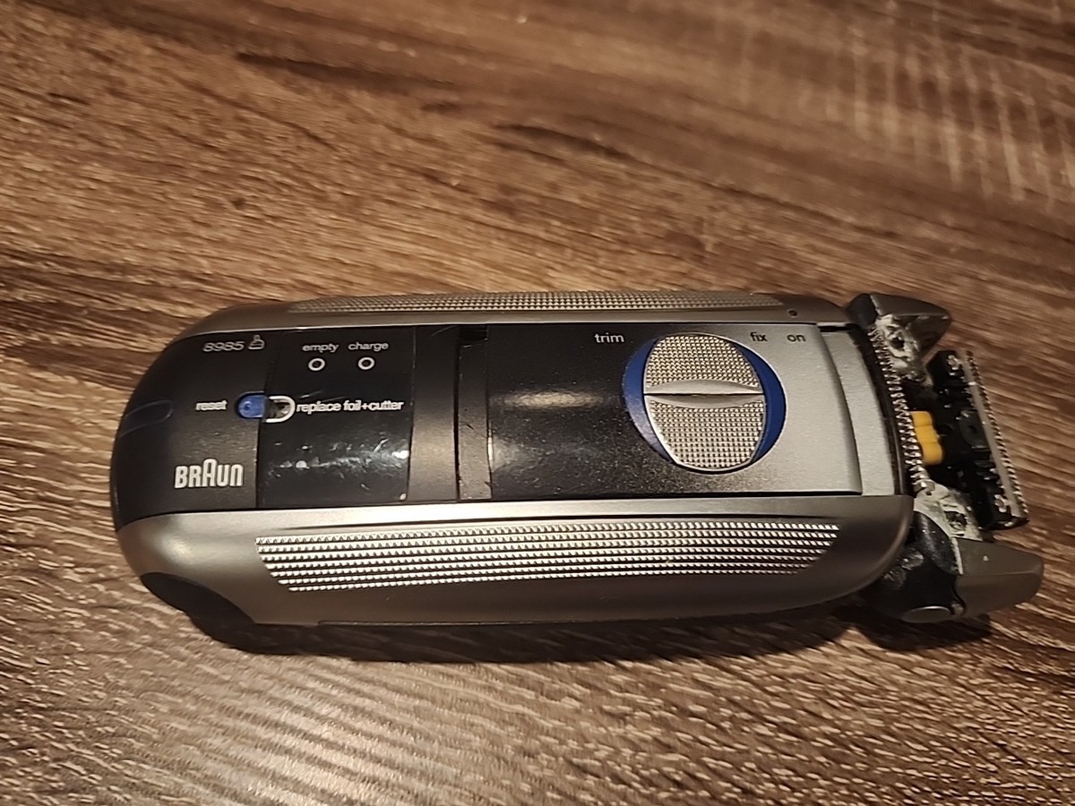 新品 未使用 未開封 BRAUN 8985電気シェーバー 8000 シリーズ Braun 8000 Series 360 Complete Model 8985 Shaver No Head | eBay