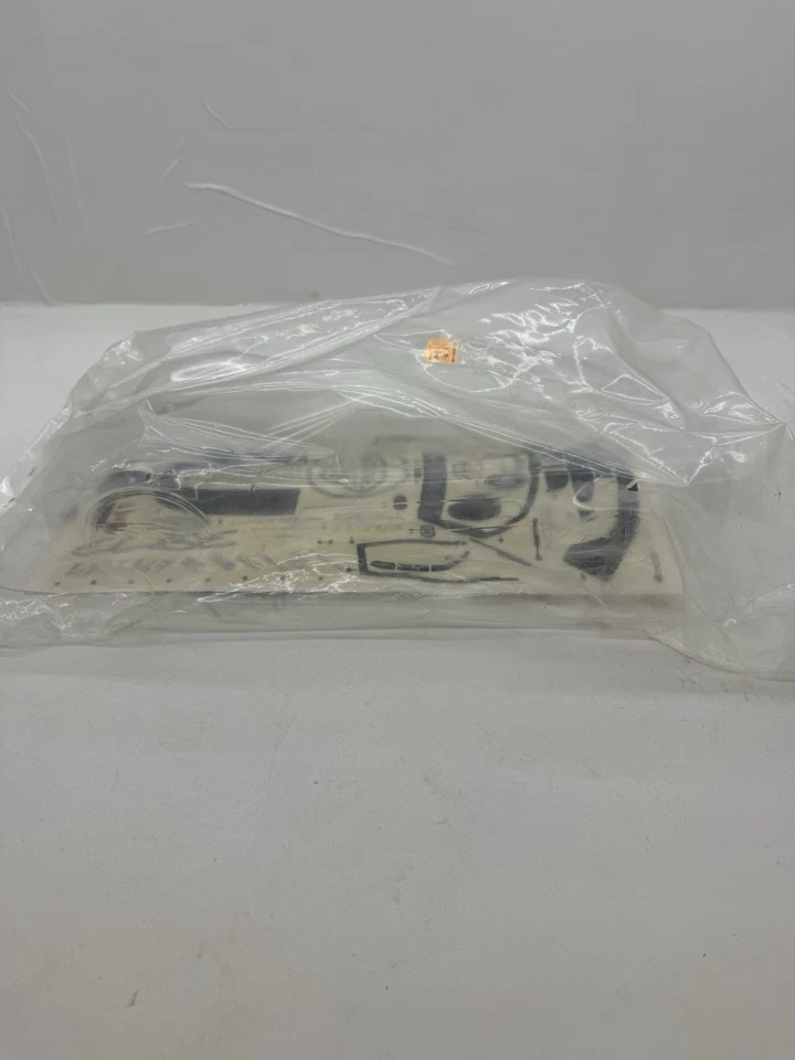 Vintage HPI 1/10 #7433 LOTUS SPORT ELISE 200mm Nitro RS4-2 Body & Decal Set NEW! - Image 2 of 4