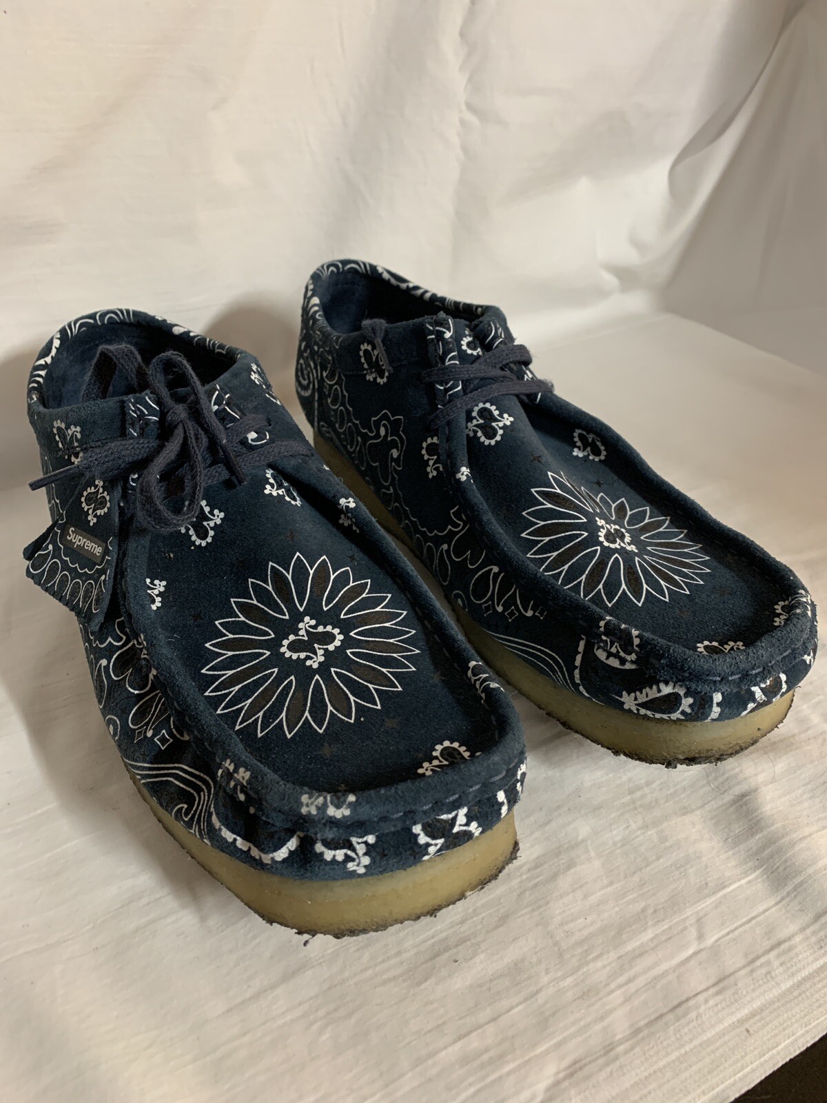 Supreme Clarks Originals Wallabee Mens 