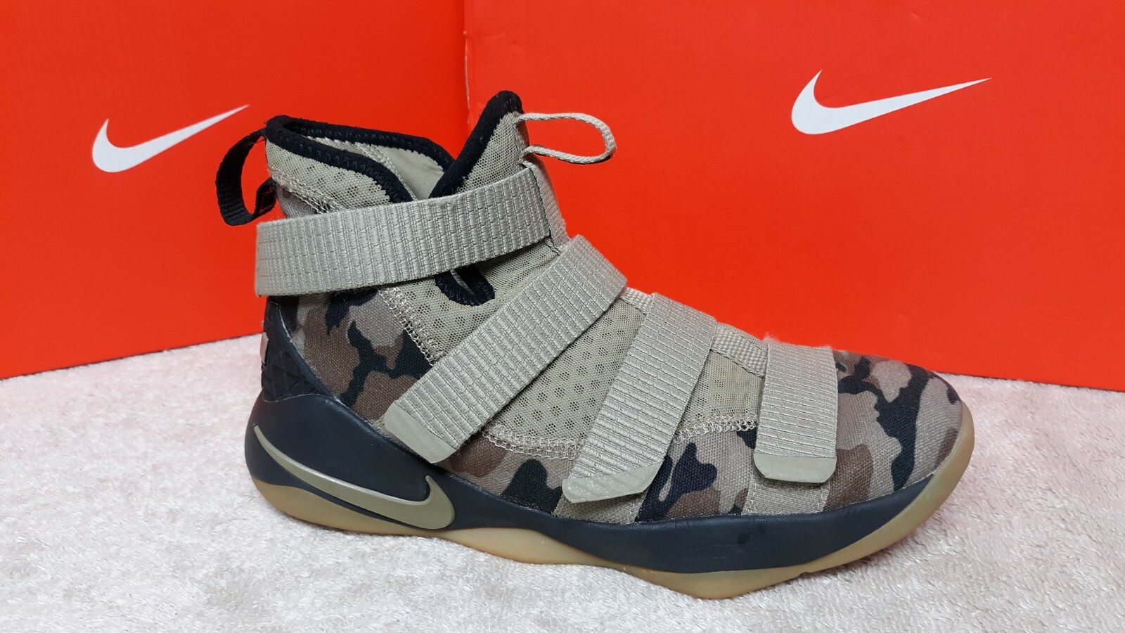 lebron soldier 11 youth