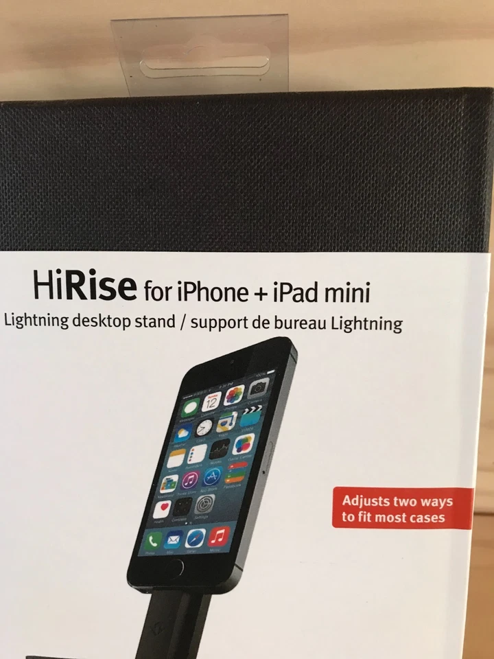 Twelve South HiRise Black Lightning Desktop Stand for iPhone and iPad Mini - Image 4 of 4