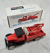 New Ltd Ed Amoco Vintage Die Cast Truck Bank, 1931 Hawkeye Wrecker Bank, Red