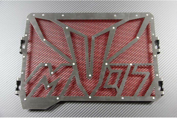 Grille radiateur MT07 rouge accessoire protection moto Yamaha MT-07 2018 2019 2020