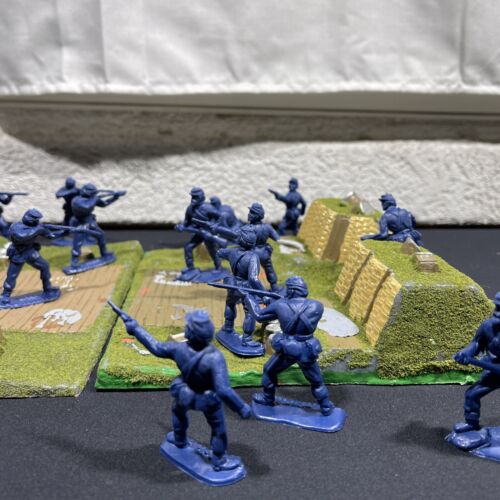 TIMPO AMERICAN CIVIL WAR - 20 Plastic Toy Union Soldiers Damaged - Picture 13 of 20