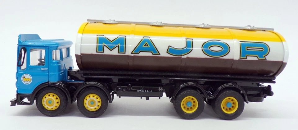 Corgi 1/50 Scale Diecast 97328 - AEC Eliptical Tanker Truck - Major - Image 3 of 4