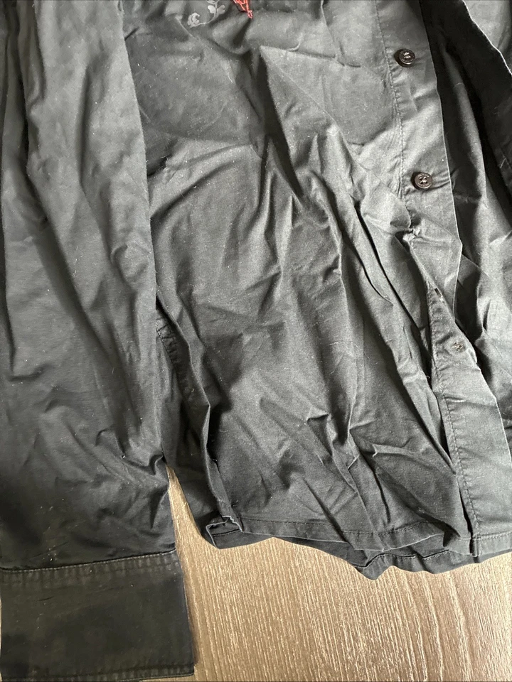 Attitude Gold Redemption Cross Y2K Long Sleeve Button Up Shirt Men's Sz L - Image 4 of 4