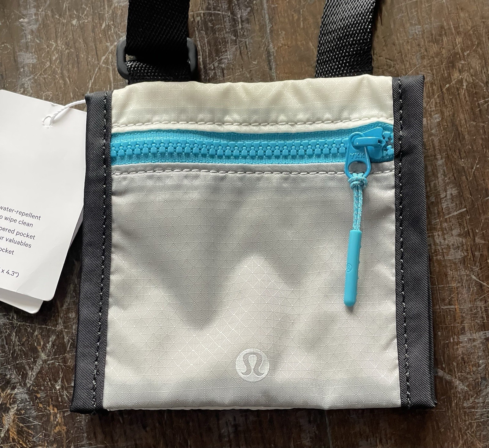 Lululemon Ever Ready Crossbody Wallet Secure Cards/money Travel/Meds Zip Pocket