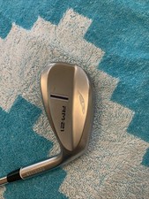 FOURTEEN RM21 Wedge 52 /10 Bounce With Dynamic Gold Wedge Flex