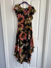 EUC Vince Camuto floral dress, size Medium