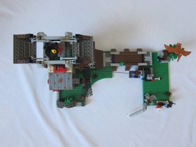 LEGO 5987 Adventurers Dino Research Compound, incl manual, complete set