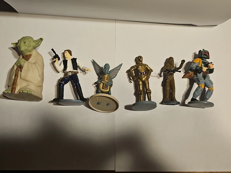 Lote de figuras de aplausos de Star Wars Boba Fett Chewbacca Han Yoda C-3PO adornos para pasteles Foto 2 de 4