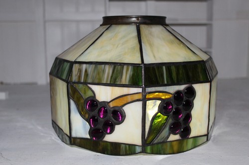 Tiffany Style Lamp Shade GRAPES - Picture 3 of 9