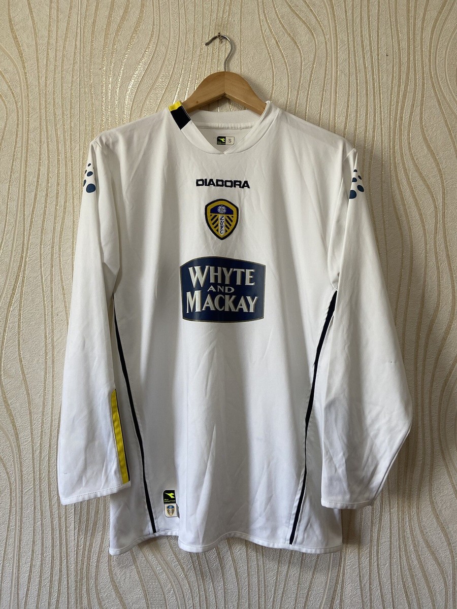 Exclusif : fuite d'infos sur le maillot domicile 26-27 de Leeds United
