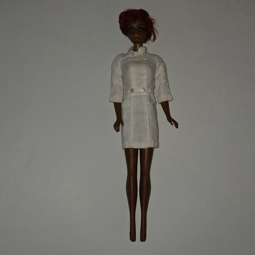 VTG 1969 Barbie Mattel Nurse Julia Twist N Turn Doll Original White Dress READ