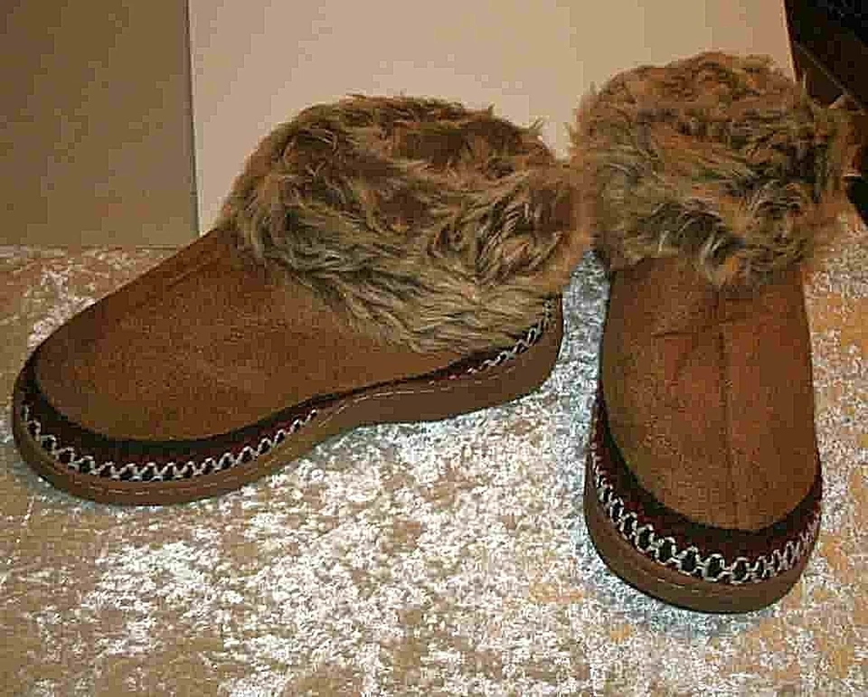 Soft Cozy Kids Slippers fleece lined Indoor/Outdoor Soles Sm 5-6 M 7-8 L 9-10 - Image 2 of 4