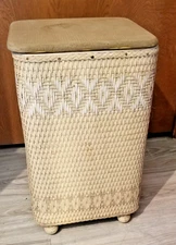  Redman Wicker Laundry Hamper/Basket Childs with Liner & Deodorizer 1950's Vtg