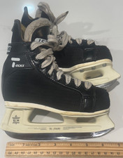 CCM TACKS SL-2500 HOCKEY ICE SKATES YOUTH SIZE 8 9784EB MADE IN CANADA