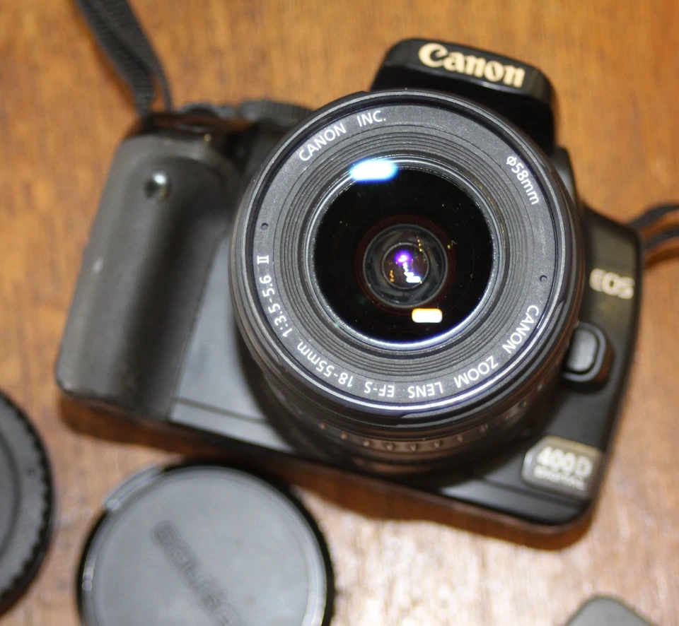 Canon EOS 400D - Objektiv = Canon 18~55 Zoom - Ladegerät ohne Kabel - 2 Akkus - Bild 3 von 4