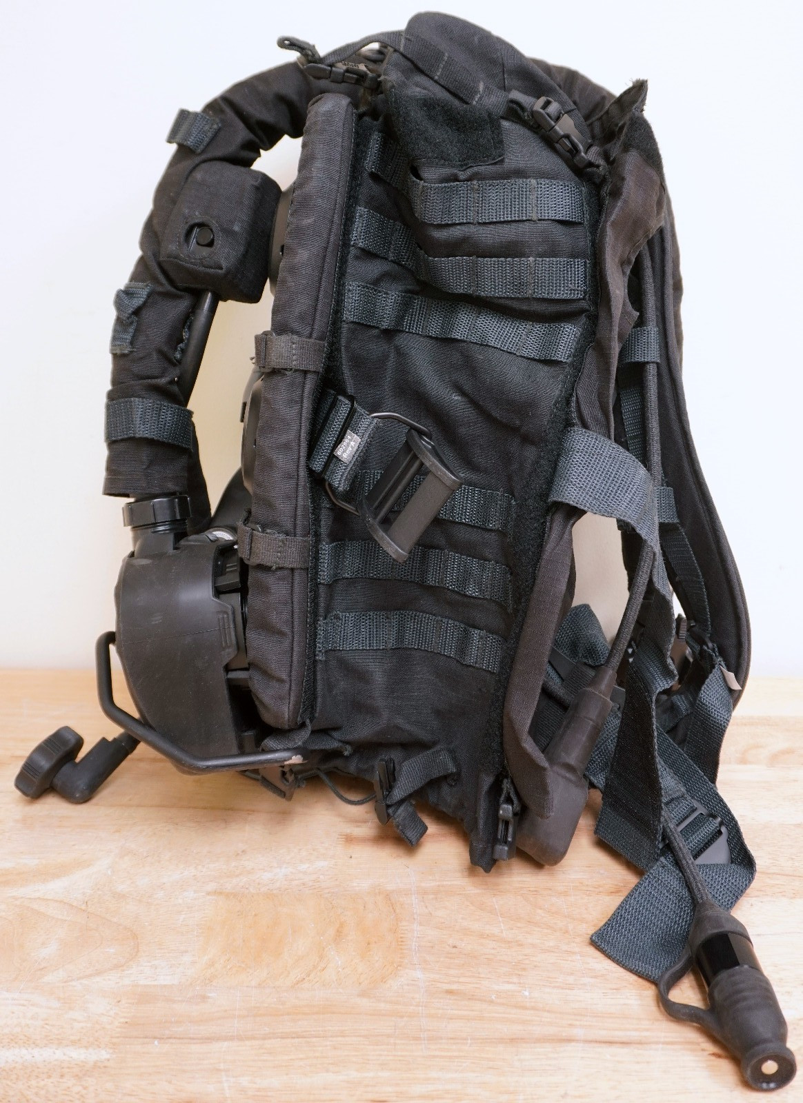 Avon Protection ST54 Self-Contained Breathing Apparatus Tactical Operator SCBA