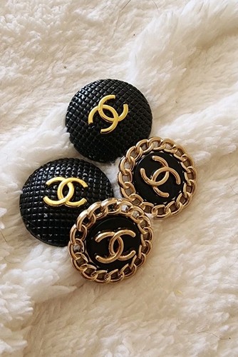 STAMPED lot of 4 Designer Black Gold Button Metal 25mm
