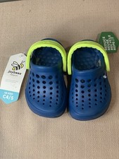 New With Tags JoyBee Toddler Slip On Clogs Size 4/5