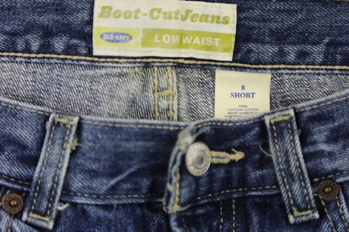Pantalones de mezclilla vintage para mujer 2002 Old Navy cintura baja corte bota talla 8 cortos (30x30) - Imagen 3 de 6
