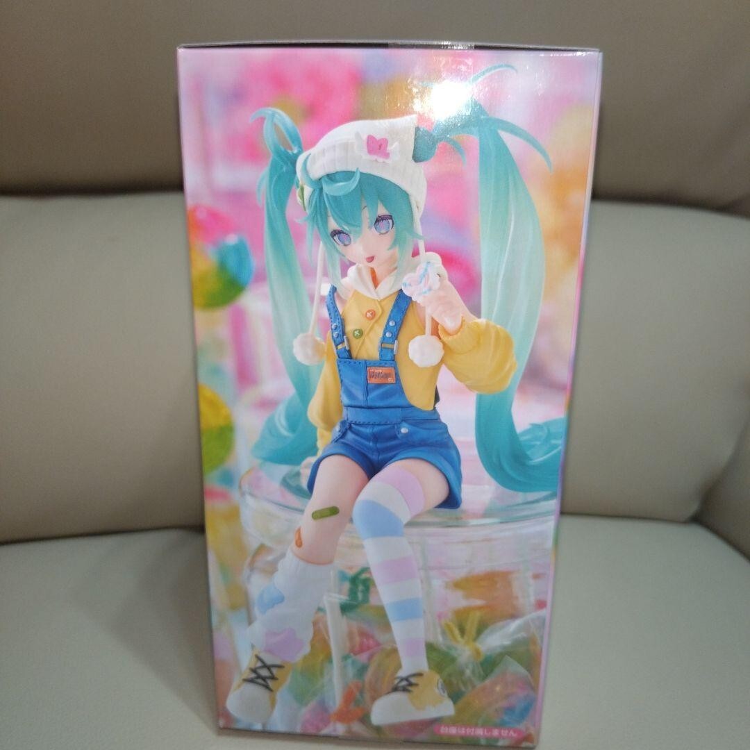 FIGURINE VOCALOID HATSUNE Miku Noodle Stopper Sakura 2024 Pearl Ver