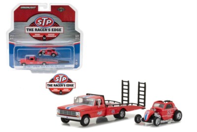 Greenlight 33100 C STP 1968 FORD F-350 RAMP TRUCK with TOPO FUEL ALTERED 1/64
