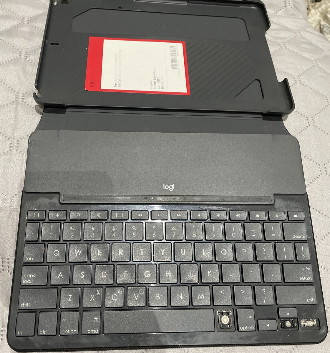 Logitech Slim Folio Case With Integrated Bluetooth Keyboard For