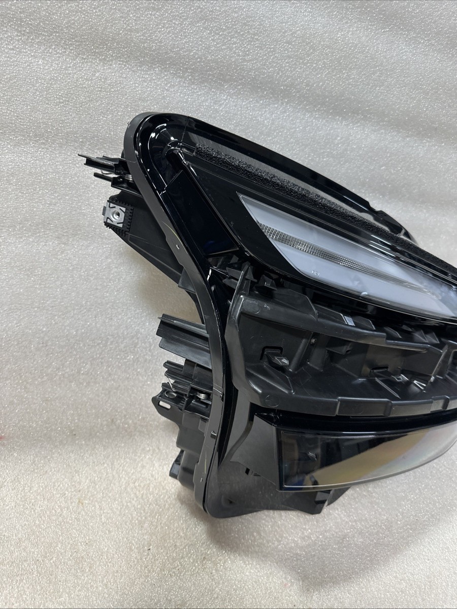 2025 2026 Tesla Model Y Juniper Headlight Lamp Right LED 191834800 2025 2026 Tesla Model Y Juniper Headlight Lamp Right LED 191834800