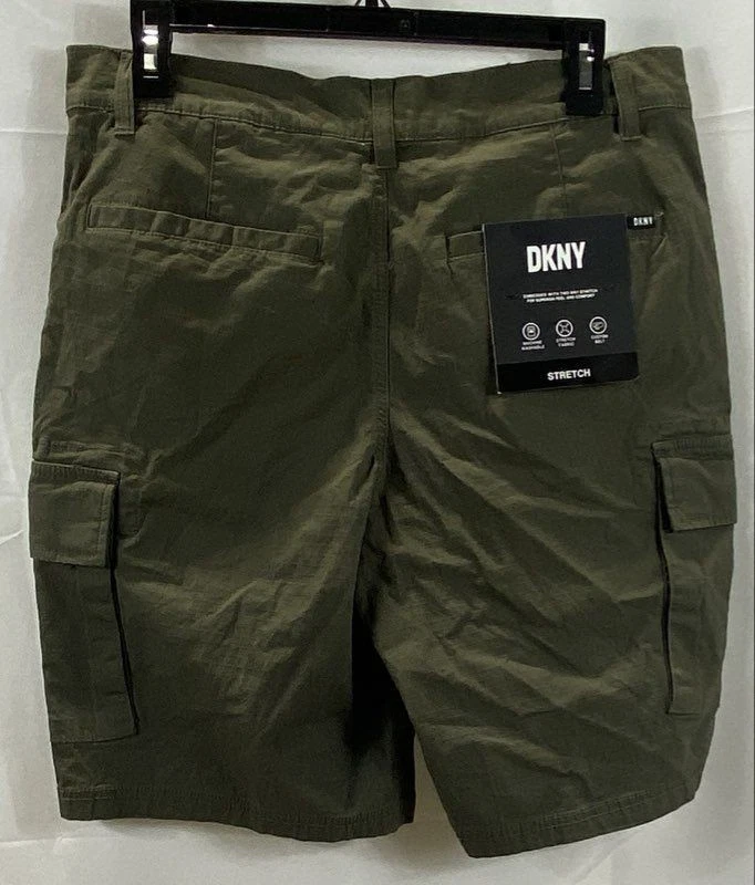 NWT DKNY All Day Active Ripstop Dark Olive Green Stretch Cargo Shorts Men's 30 - Image 2 of 4