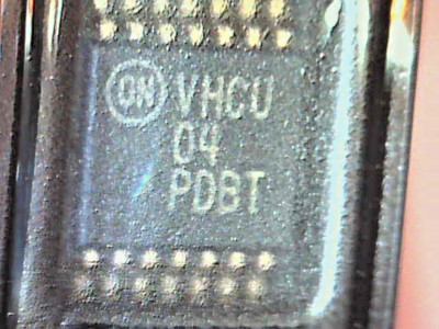   MC74VHCU04DTR2G 74VHCU04 Hex Inverter (unbuffered) Onsemi SMD TSSOP-14