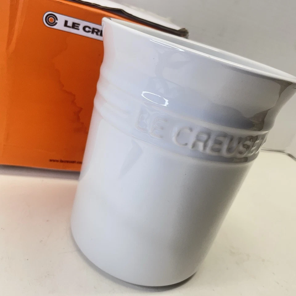 Bote de gres Le Creuset (falta tapa de madera) 1,5 qt. Tarro de almacenamiento blanco Foto 3 de 4