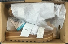 Reef Women’s US 9 Cushion Vista Hi White Braid Slip On Sandal, Style # CI9861