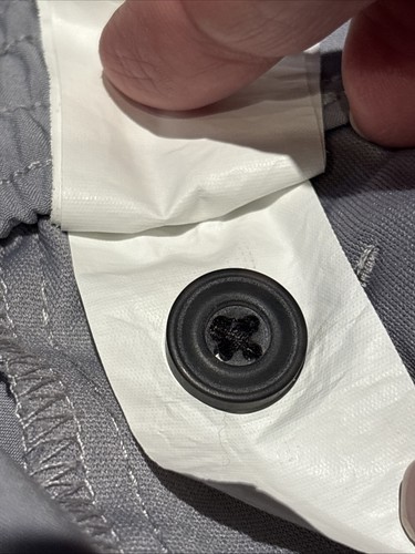 Pantaloncini da golf uomo PGA Tour grigi taglia 32”W - 9” cuciture interne usati in ottime condizioni - Foto 15 di 15