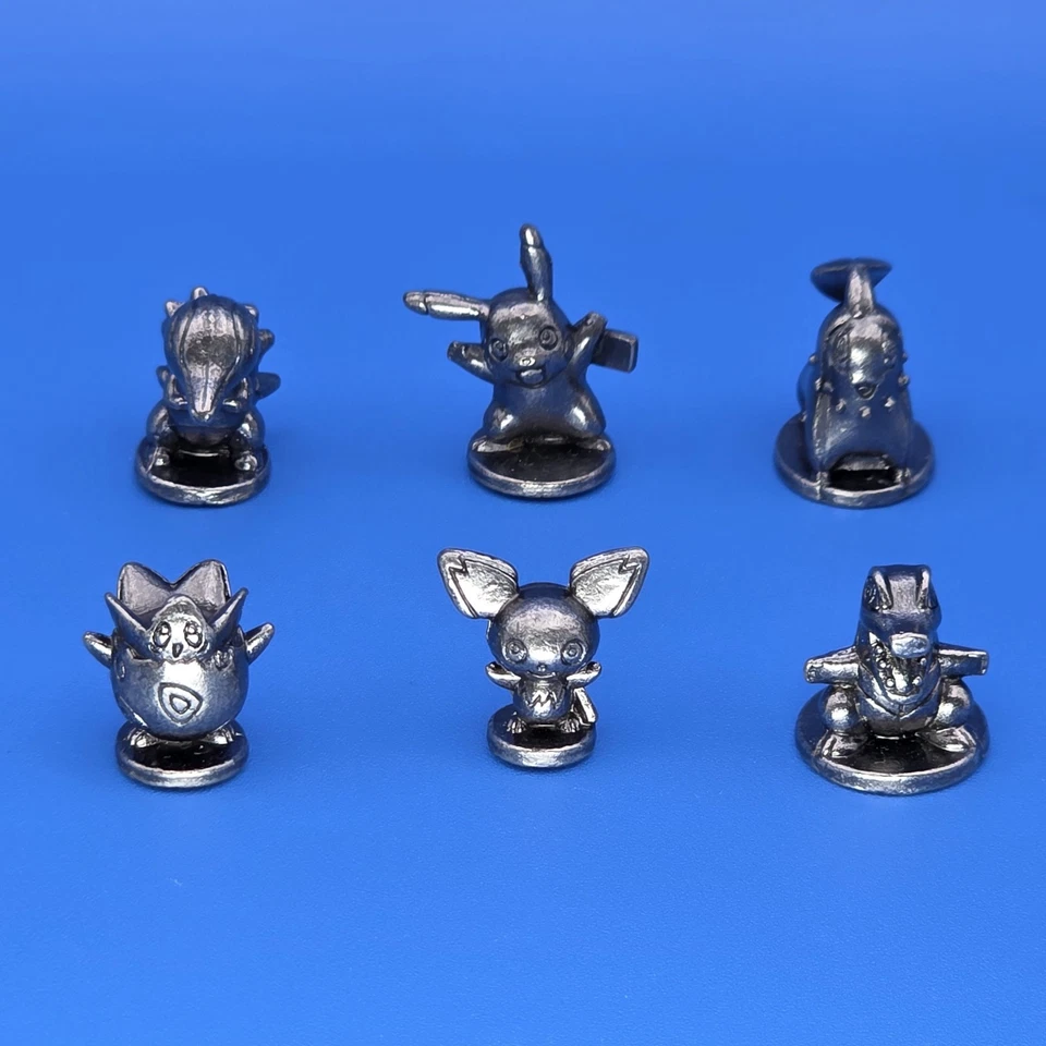 Monopoly Pokemon Edición Johto Juego Piezas de Repuesto Movers Fichas Foto 2 de 4