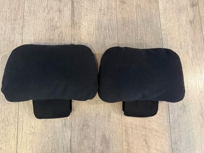 Genuine BMW Cuddle Cushion Pillow for 2nd Row Headrest G05 X5 G07