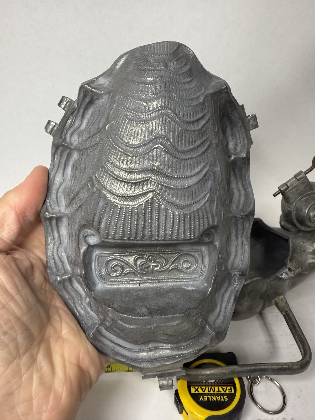 Antique S&Co 1/2 Pint Pewter Ice Cream Mold Viking Ship w/ Latches & Handle B24