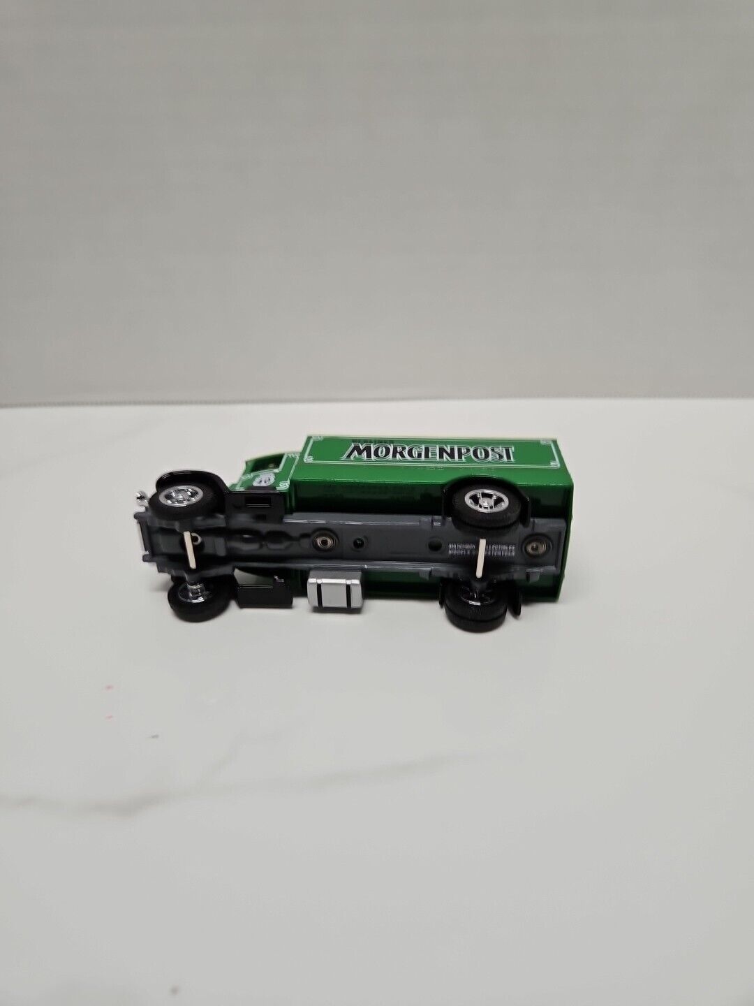 Picture 5 of 6