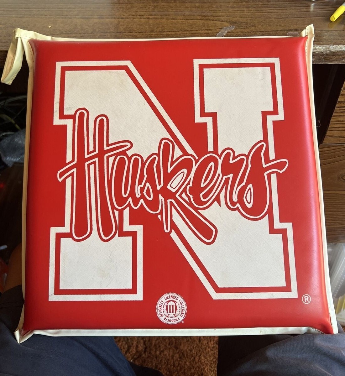 Vintage Vinyl Nebraska Corn Huskers Seat Cushions Stadium Bleacher - Main Image