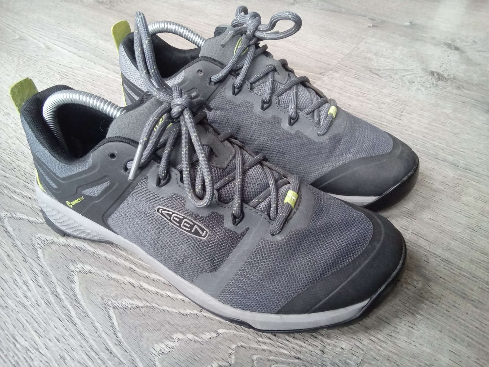 Scarpe Keen da uomo taglia 9 5 Explore Vent Konnectfit scarpe da trekking grigio 1022293