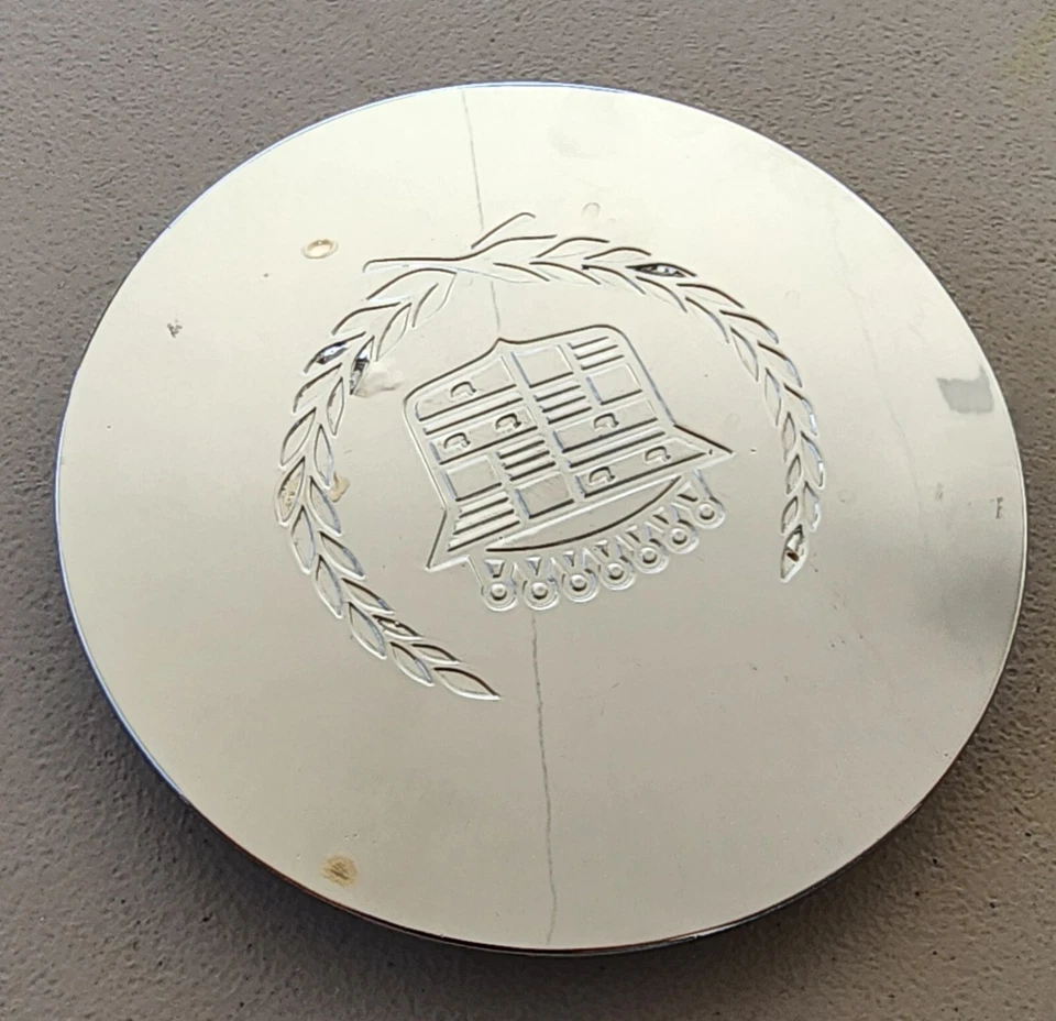 Cadillac Sevilla Deville 1992-1999 cromo fábrica metal tapa central 3538510 Foto 2 de 4