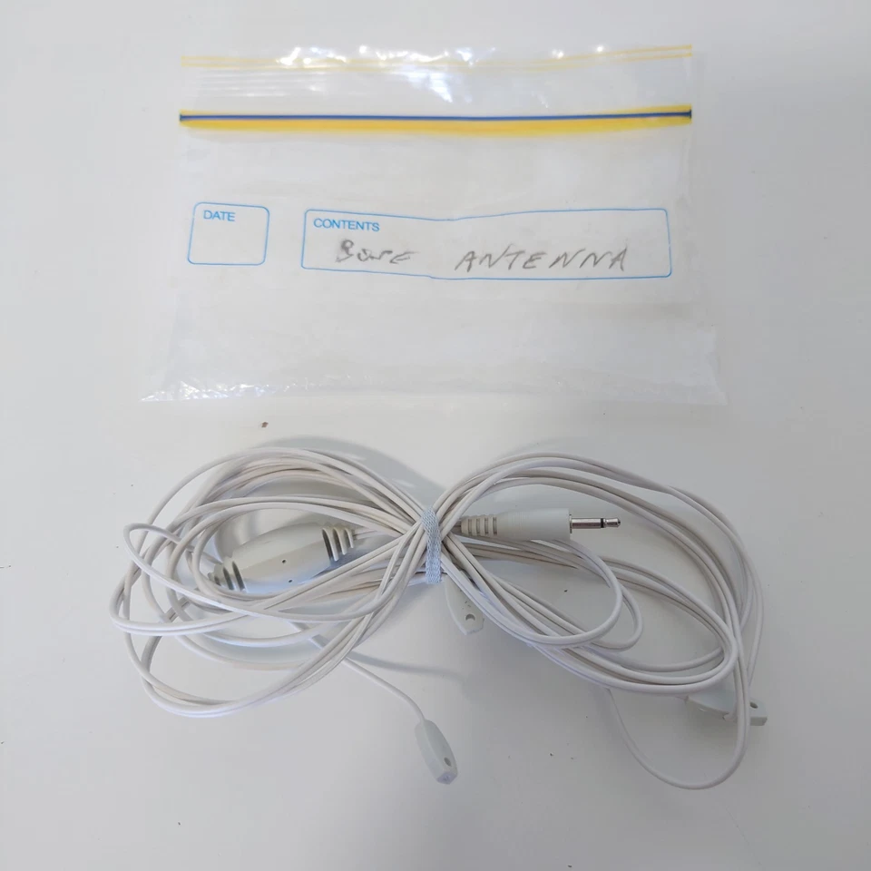 Cable de cable de antena Bose FM con conector de 3,5 mm - Repuesto original OEM - Blanco Foto 3 de 4