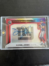 2019 Panini Elements Daniel Jones Rookie Neon Signs Auto /25 RC #RNS-DJ Giants