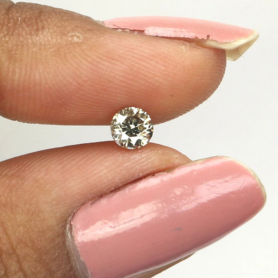 Diamante redondo suelto natural de 0,42 quilates de corte redondo de 4,50 mm color blanco L203 Foto 3 de 4