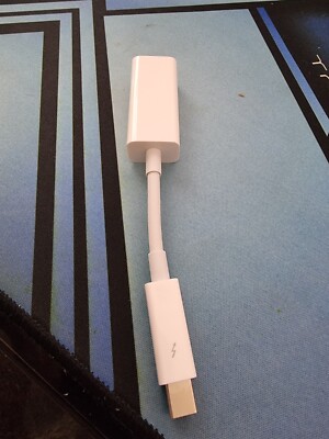 Apple  MD463LL/A DisplayPort Thunderbolt auf Gigabit Ethernet Adapter