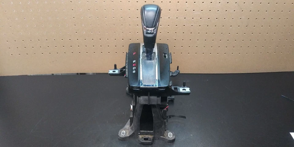 13 14 15 16 17 CONJUNTO PALANCA DE CAMBIOS HONDA ACCORD CPE 54200-T2A-A93 Foto 2 de 4